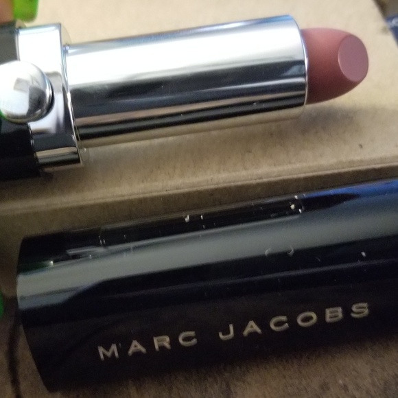 Marc Jacobs Lipstick - Picture 3 of 3